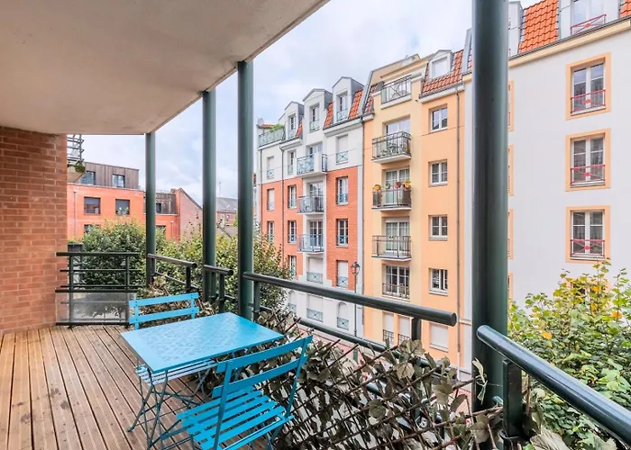 Lejlighed Bel Bien Situe Avec Balcon Et Parking
